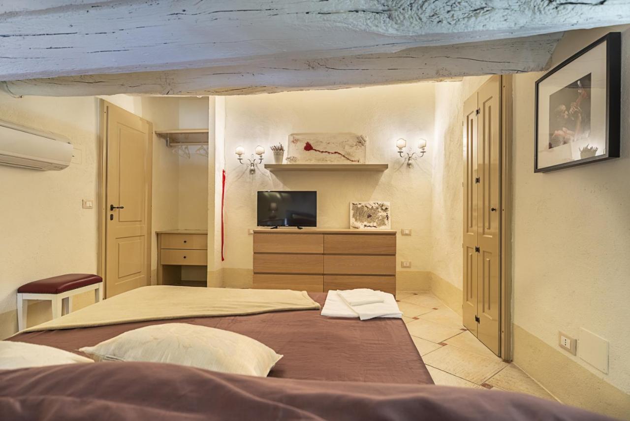 Borgo Agli Scudi Suite&Breakfast Campiglia Marittima Luaran gambar