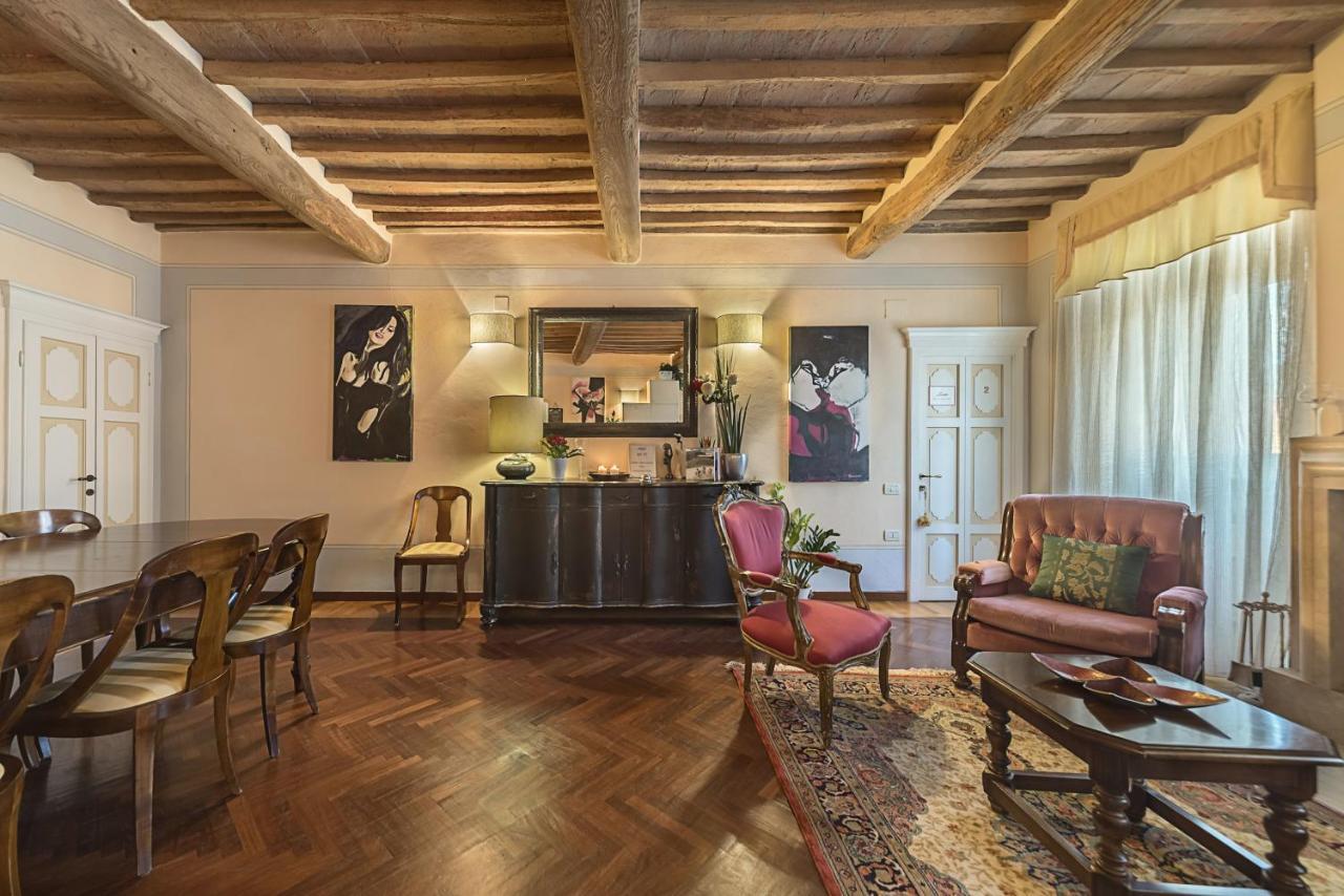 Borgo Agli Scudi Suite&Breakfast Campiglia Marittima Luaran gambar