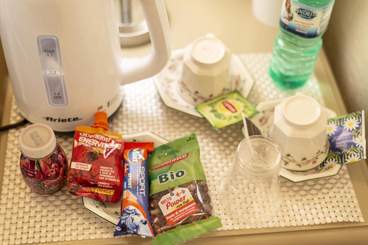 Borgo Agli Scudi Suite&Breakfast Campiglia Marittima Luaran gambar