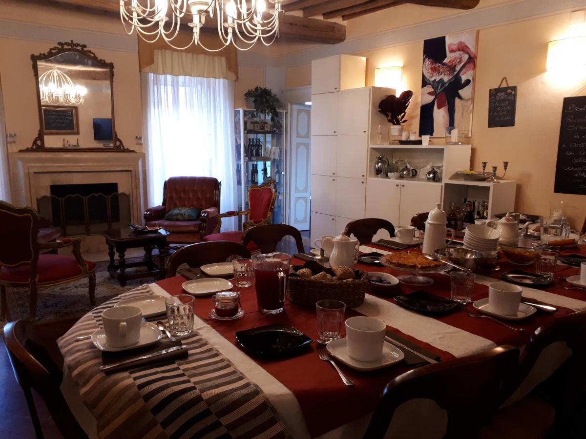 Borgo Agli Scudi Suite&Breakfast Campiglia Marittima Luaran gambar